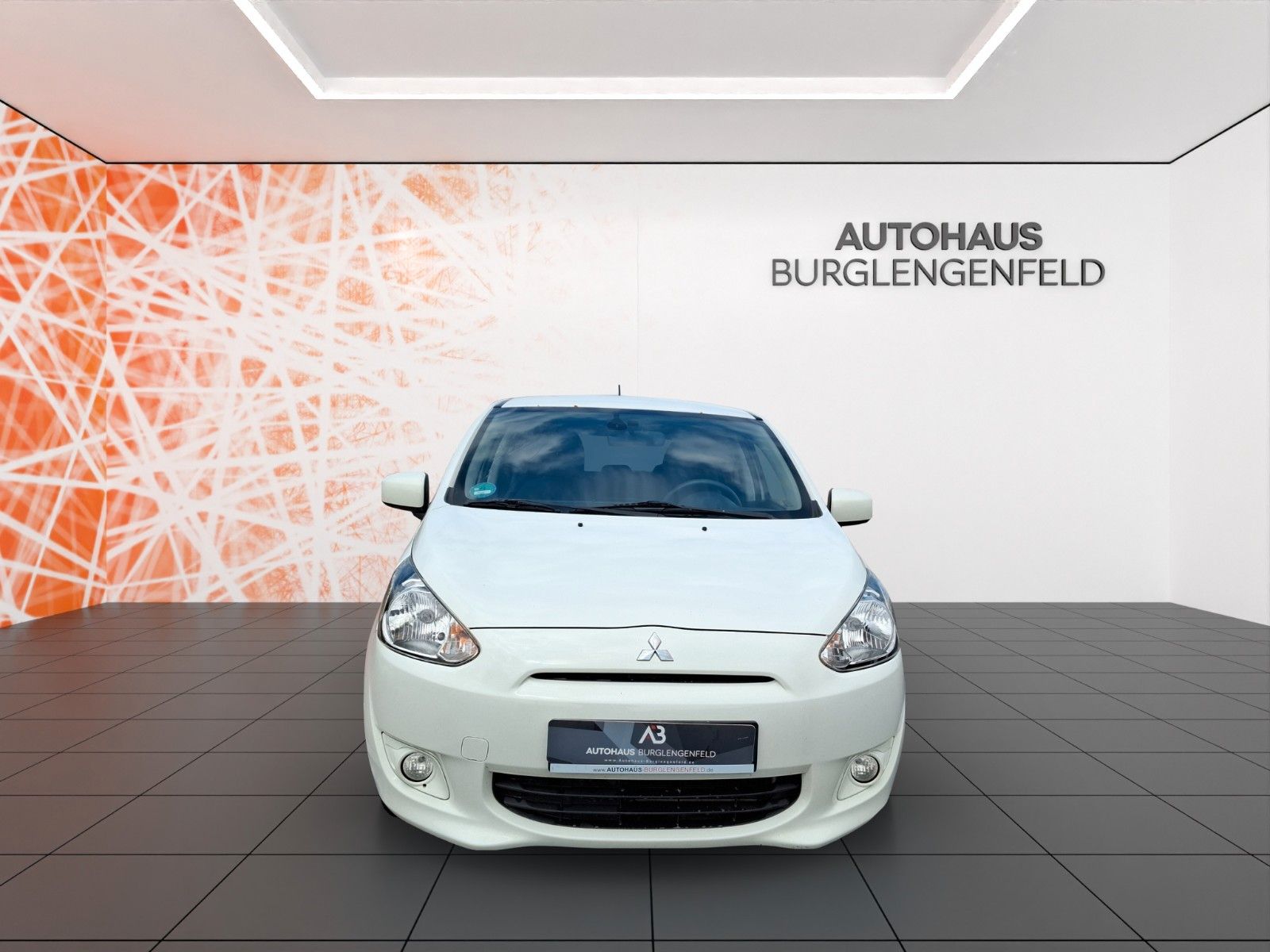 Fahrzeugabbildung Mitsubishi Space Star Diamant Edition+