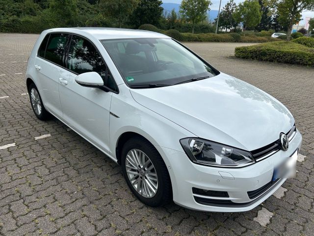 Volkswagen VW Golf 7 - 110PS - Sehr gepflegt!