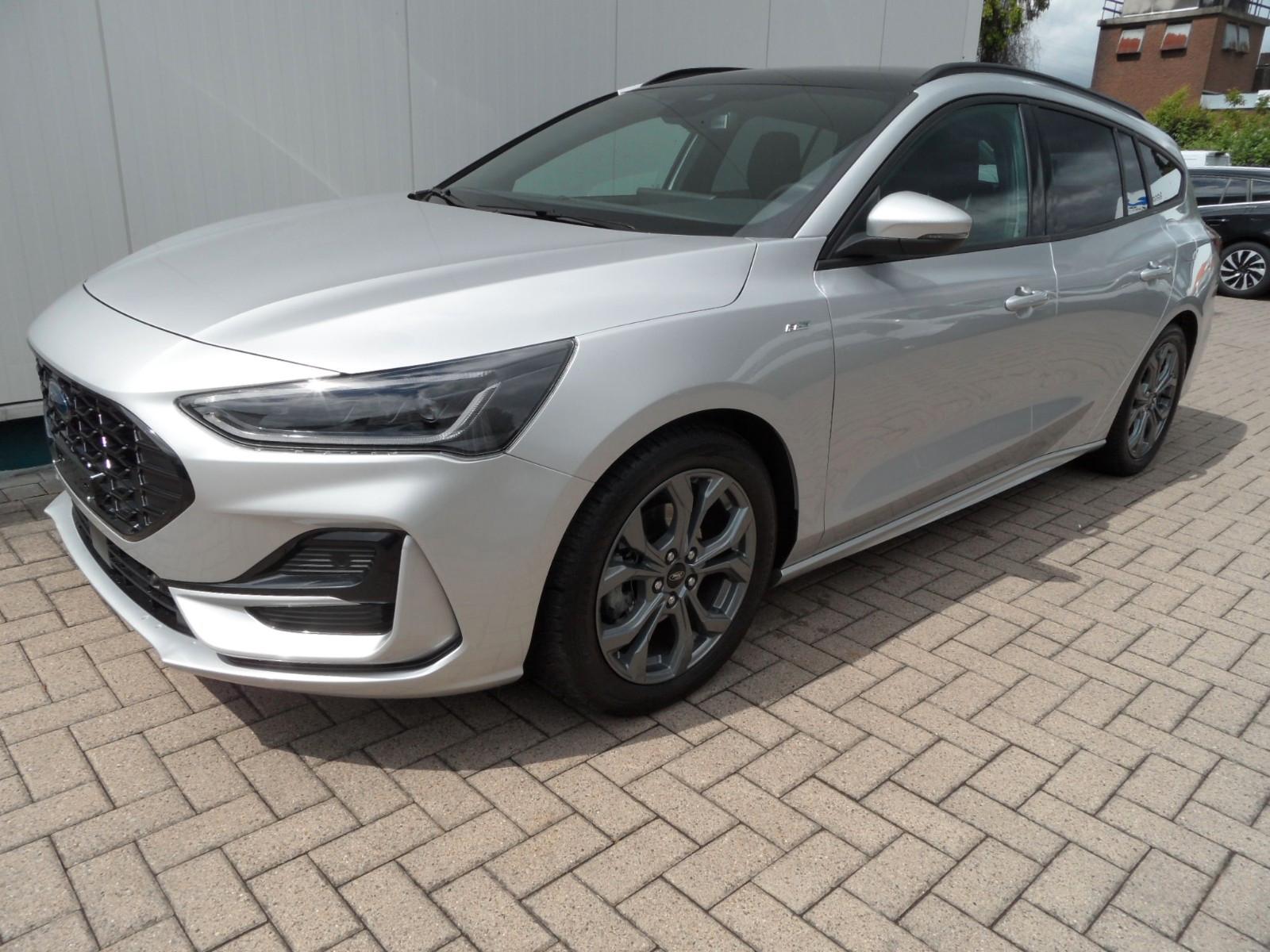 Ford Focus Turnier ST-Line X+Cam+Panoramadach+AHK+AT