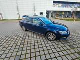 Volkswagen Passat 2.0 TDI 130kW Exclusive BMT AHK RFK NAV - Volkswagen Passat aus 2011: TDI