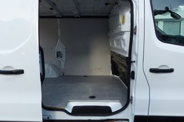 Opel Vivaro - 8