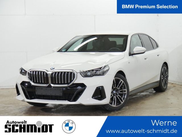 BMW 520d M Sport / NP= 73.460,- / Adapt. LED /