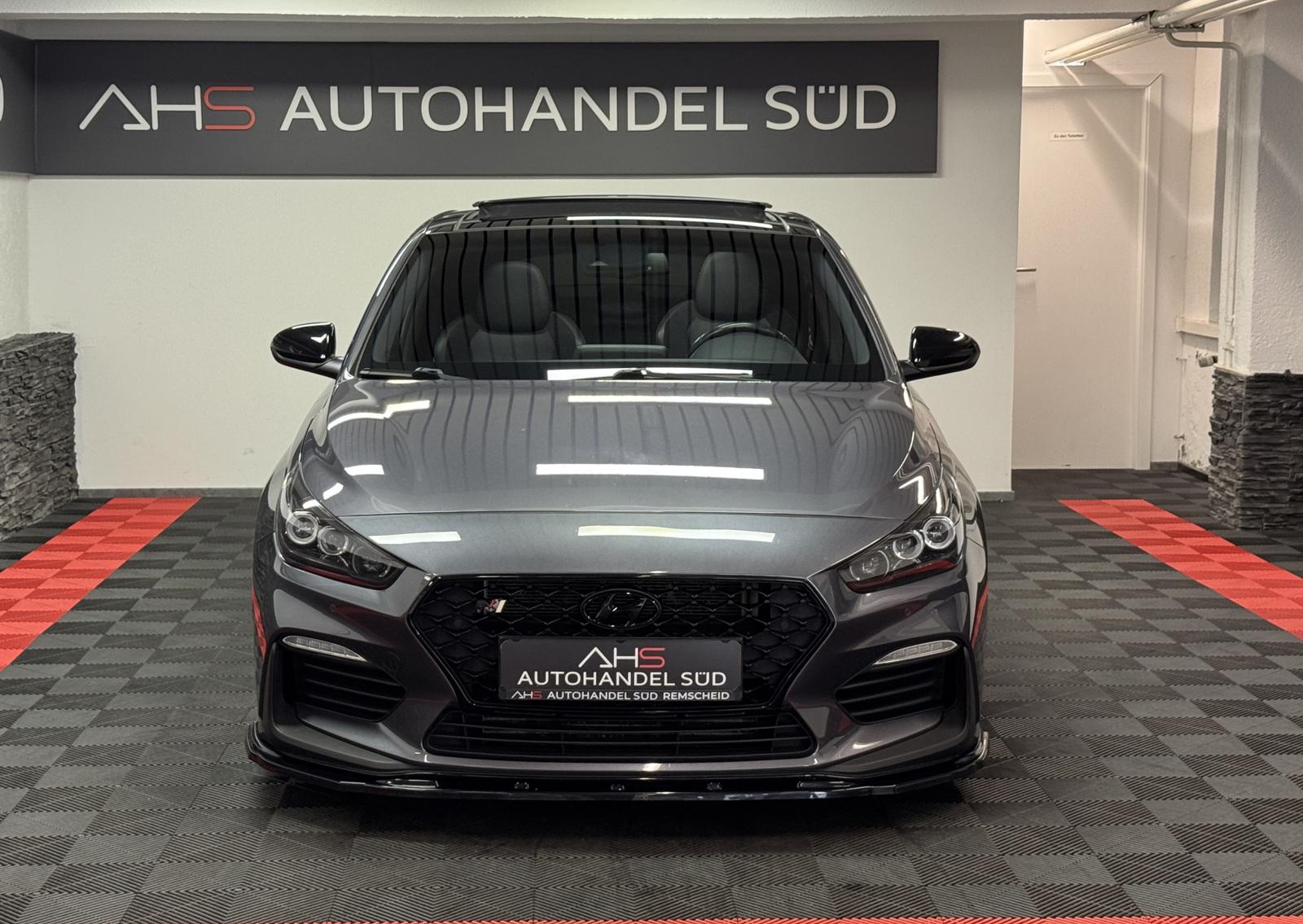 Hyundai i30 N Performance Fastback*PANORAMA*NAVI*