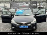 Kia cee'd / Ceed Kombi TÜV NEU SCHECKHEFT SR+WR - Kia aus 2010: Cee D