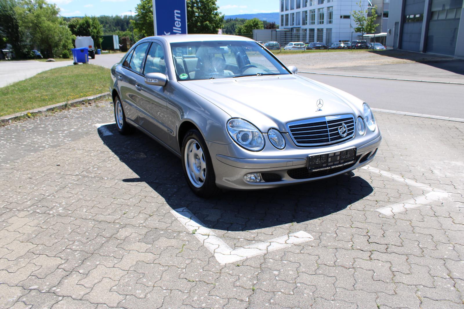 Mercedes-Benz E 240 CLASSIC* 2. Hand*
