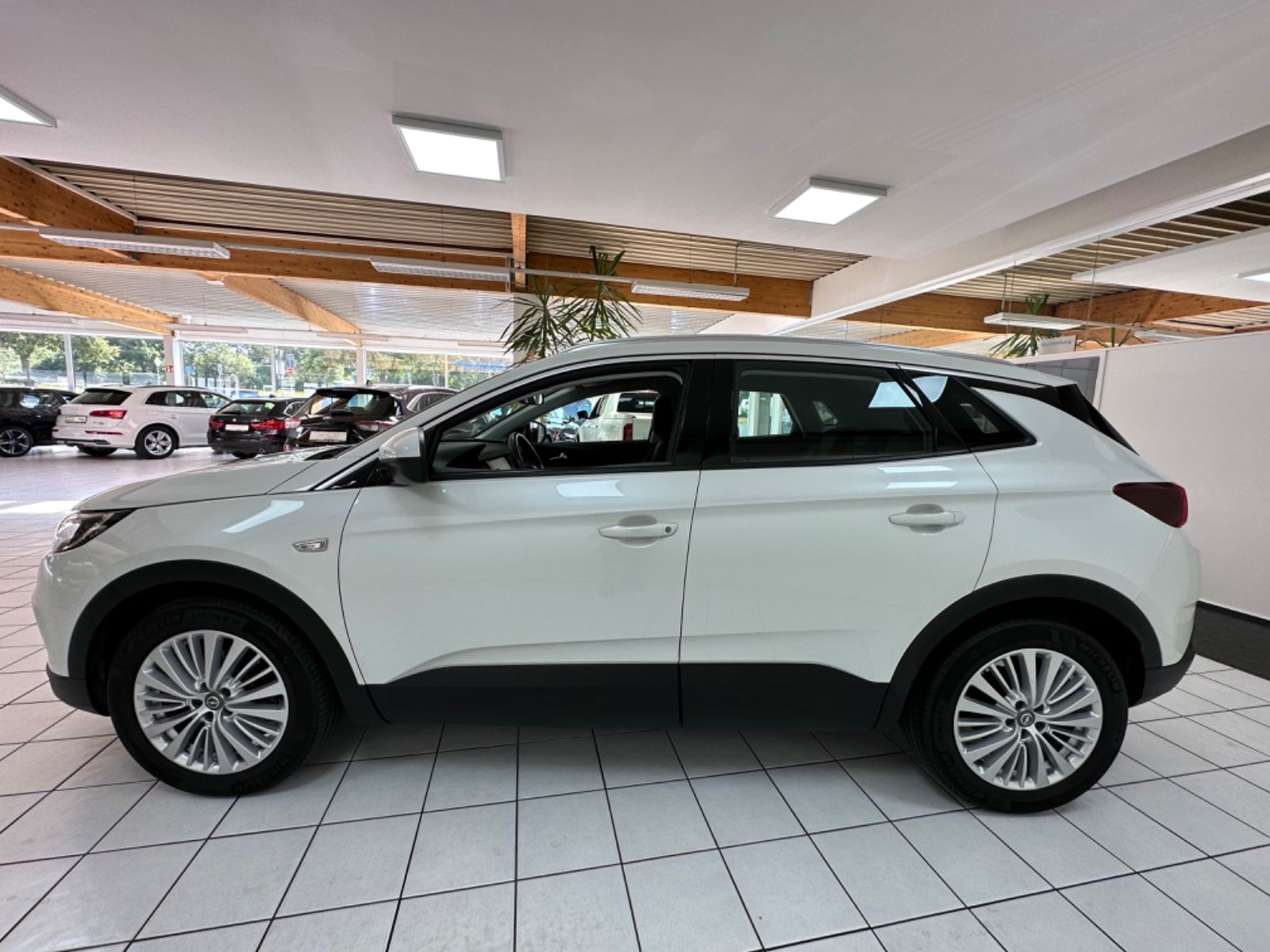 Fahrzeugabbildung Opel Grandland X *INNOVATION*Klima*Navi*AHK*