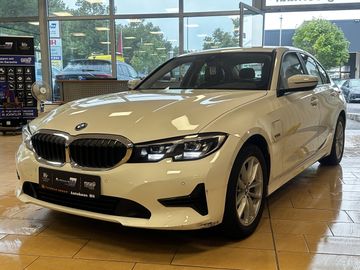 BMW 320 - 1