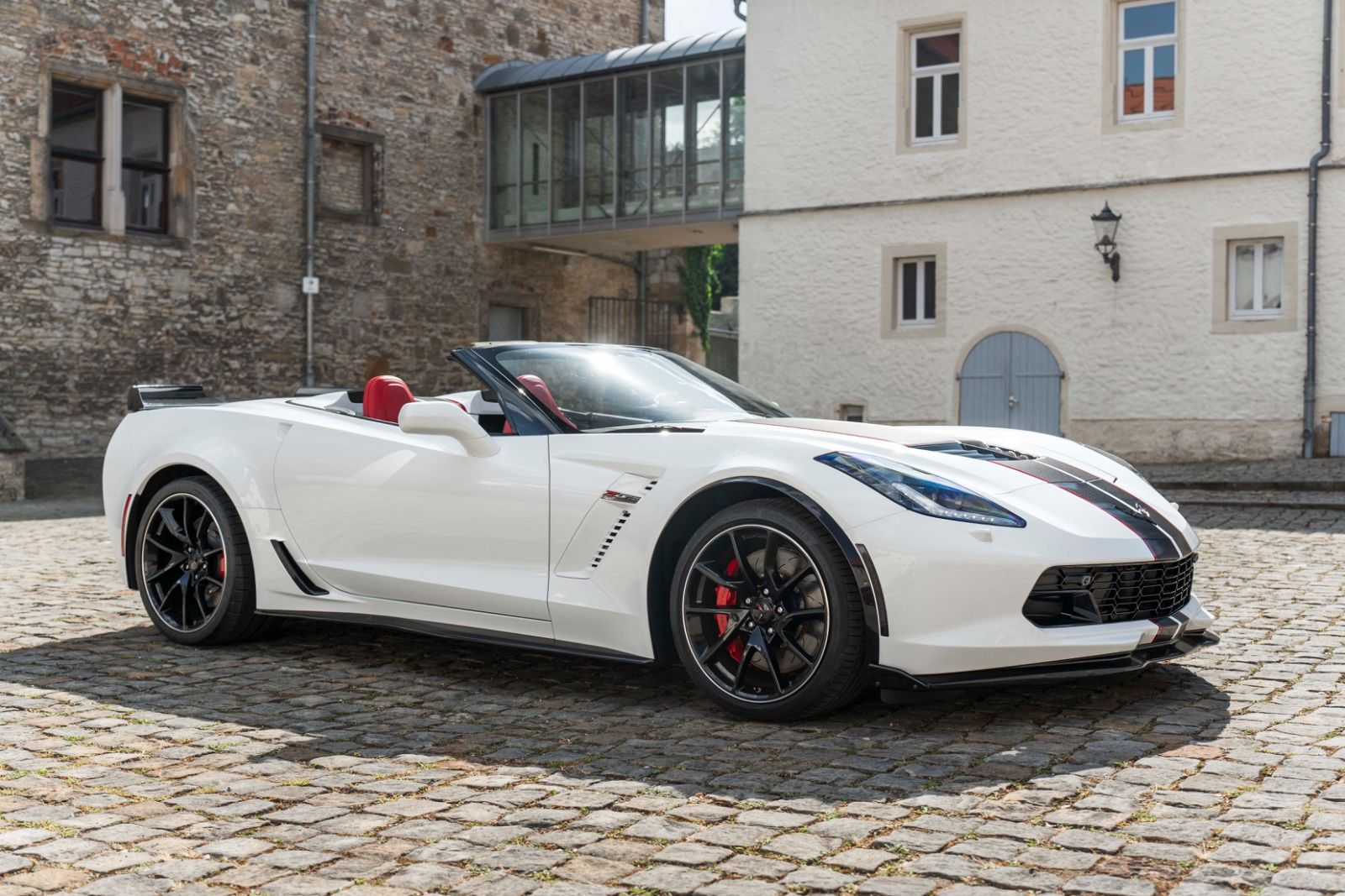 Fahrzeugabbildung Corvette Z06 CABRIOLET 6,2L 2LZ HUD BOSE KAM NAV