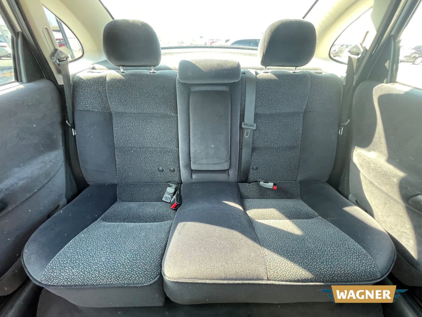 Fahrzeugabbildung Opel Vectra B Edition 100