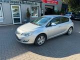 Opel Astra J Lim. 5-TÜRIG°PDC°KLIMA°TEMPOMAT°MFLR! - Opel Astra: Türig
