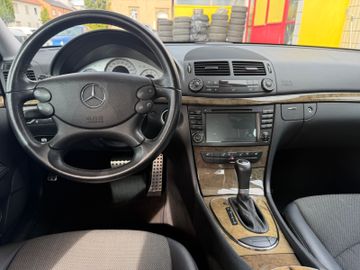 Mercedes E 200 - 9