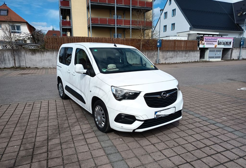 Image of Opel Combo