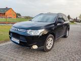 Mitsubishi Outlander 2.0 MIVEC Invite ClearTec 2WD Invite - gebrauchte Mitsubishi Outlander aus dem Jahr 2013