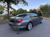 BMW 730Ld xDrive *SCHECKHEFT*TOP GEPFLEGT* - BMW 7er Reihe Gebrauchtwagen in Hamburg