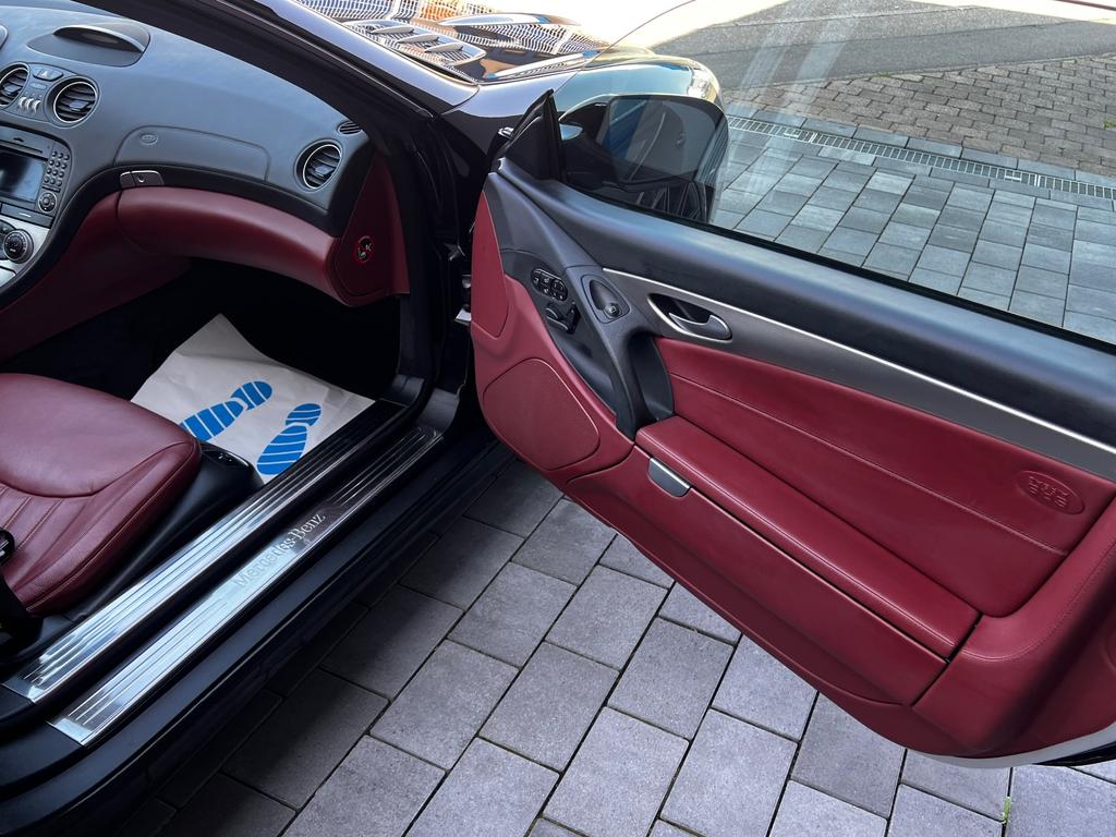 Mercedes-Benz SL 280