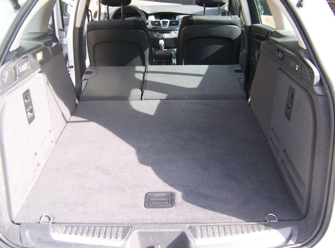 Renault Laguna 2009 — photo 6