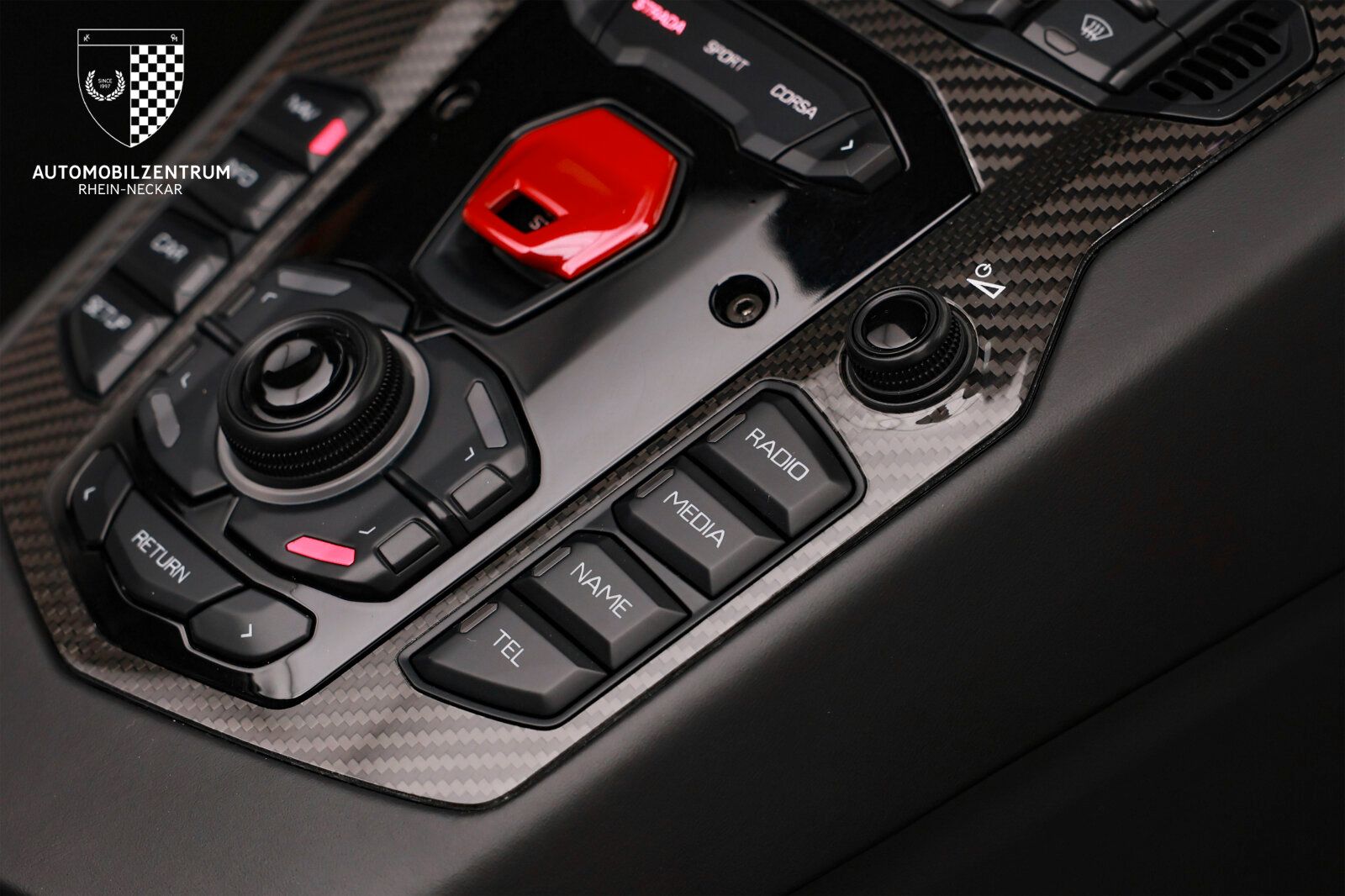 Lamborghini Aventador - Bild 28