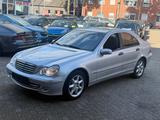 Mercedes-Benz C 180 Kompressor*AUTOMATIK*KAMERA*** - gebrauchte Mercedes-Benz C-Klasse aus dem Jahr 2004