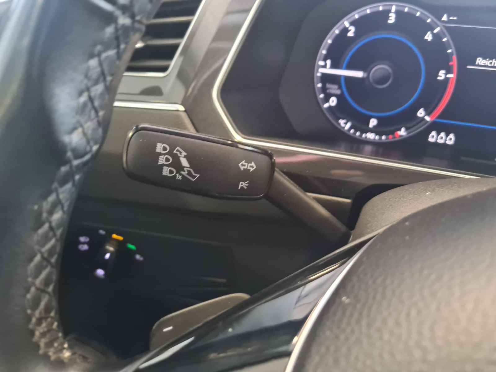 Fahrzeugabbildung Volkswagen Tiguan Allspace Comfortline 4Motion / NAVI / AHK