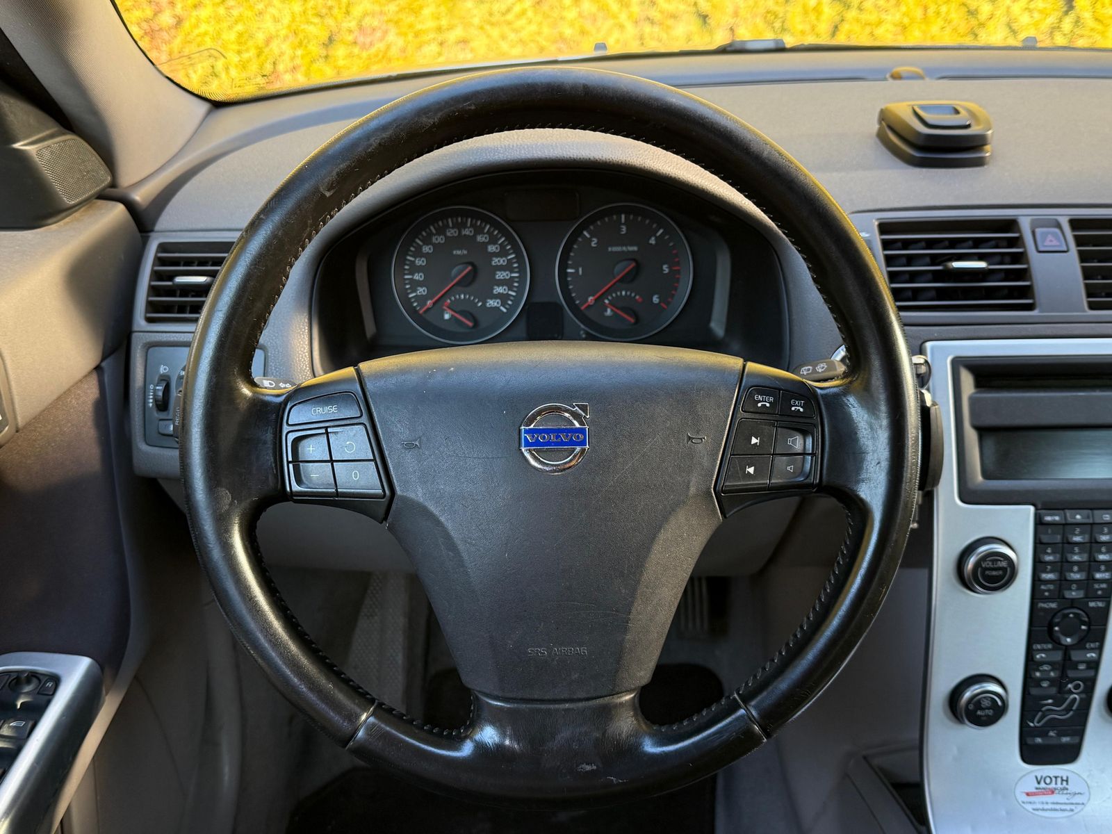 Fahrzeugabbildung Volvo V50 2.0D Aut. Momentum TEMP+KLIMA+MFL+T-LEDER