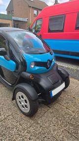 Renault Twizy 45 ab 15 Jahre 45km/h - Renault Twizy: Kleinwagen