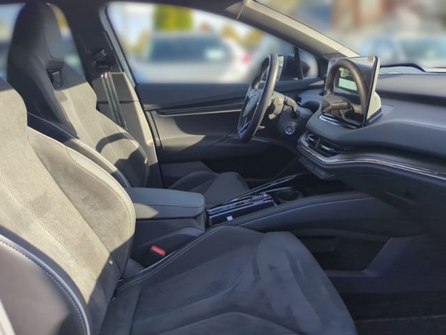 Fahrzeugabbildung SKODA Enyaq 60 Sportline PANODACH GJR