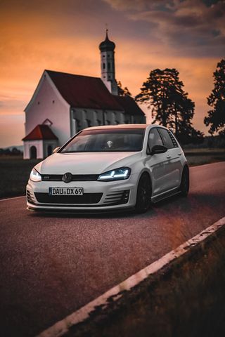 Volkswagen Golf 7 GTI DSG VFL 8 fach bereift Perlmutt