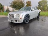 Chrysler 300C SRT8 6.1 Autom. SRT8 - silberne Chrysler 300C