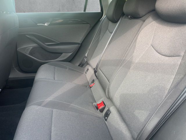 Passat Variant 1.5 eTSI Navigationssystem Navi