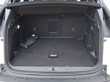 Peugeot 3008 GT 1.2 136 Kam.+KeyLess+LED+Navi+Pano+SD