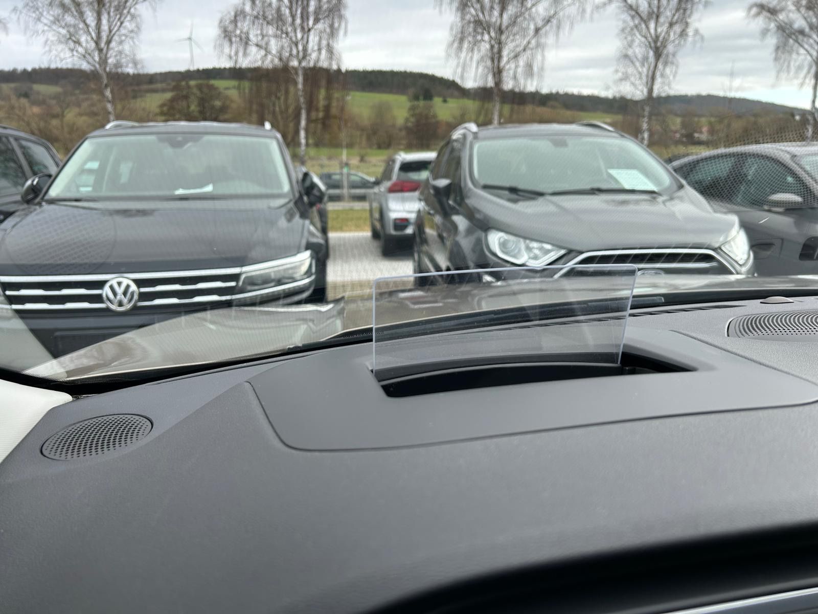 Fahrzeugabbildung Ford Kuga Titanium°LED°AHK°HeadUp°Winterpaket°Kamera