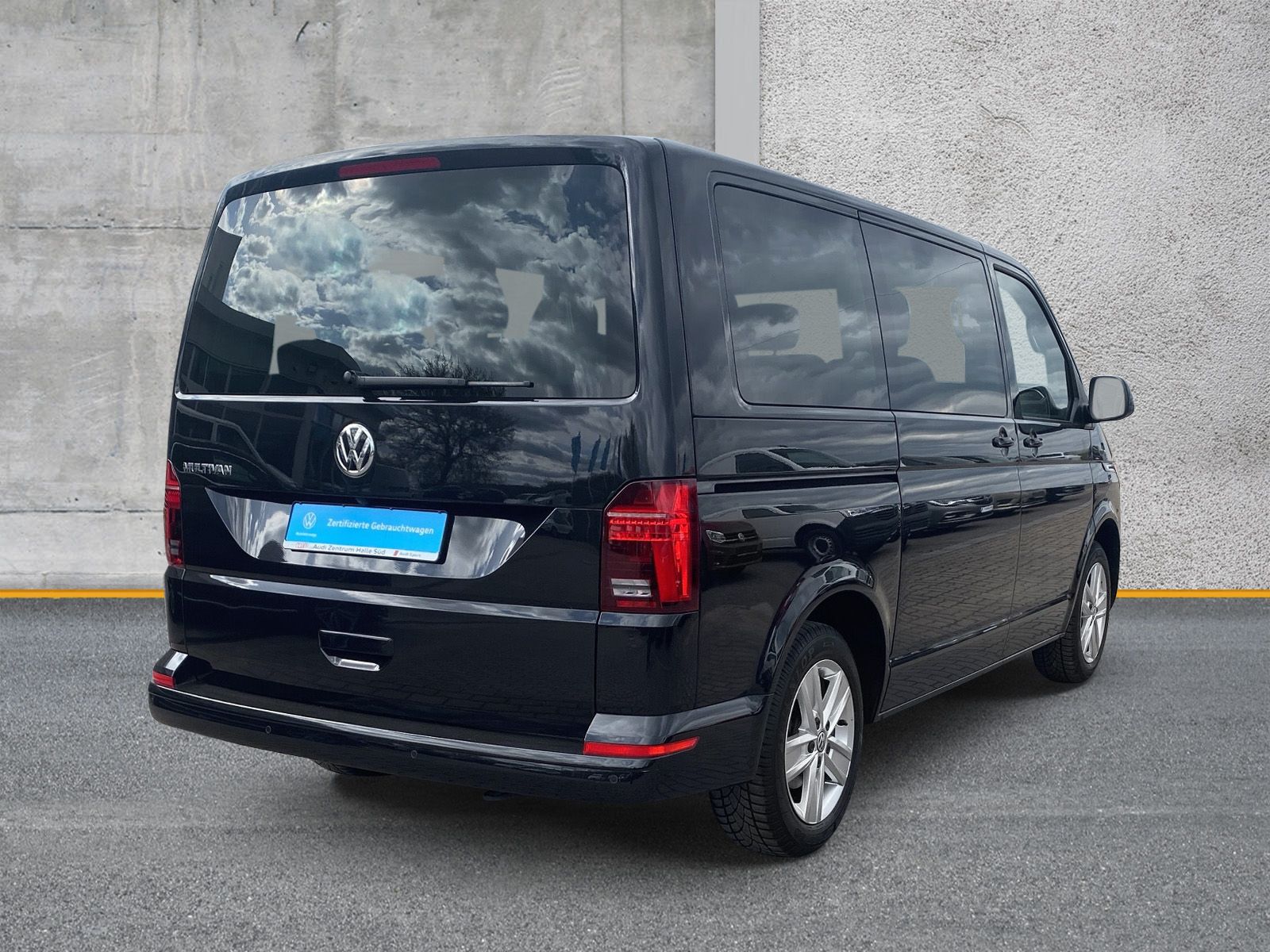 Fahrzeugabbildung Volkswagen T6 Multivan 2.0 TDI DSG LED STANDHZG KAMERA ACC