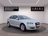 Audi A3 1.9 TDI e Attraction*SHZ*NSW*2-ZONEN KLIMA*16 - Audi A3 aus 2008: 1.9