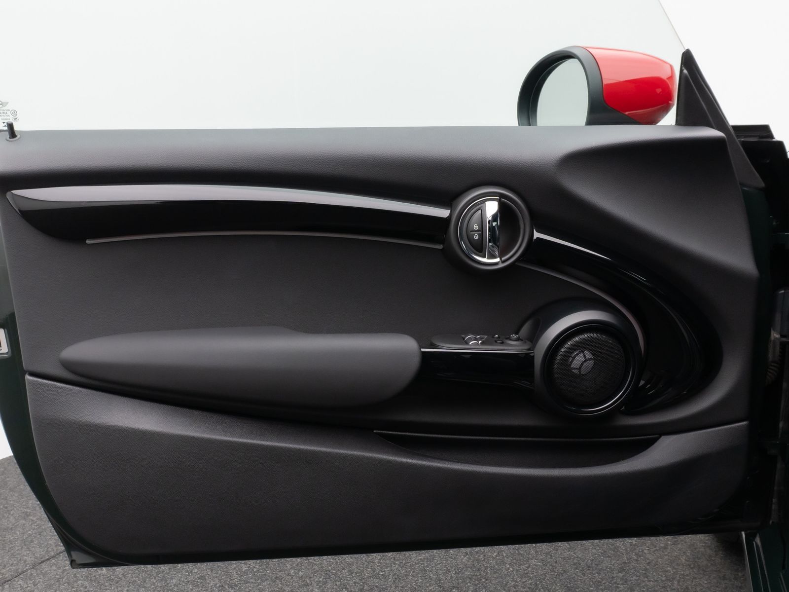 Fahrzeugabbildung MINI John Cooper Works Kamera HUD DAB H/K Komfort 18"