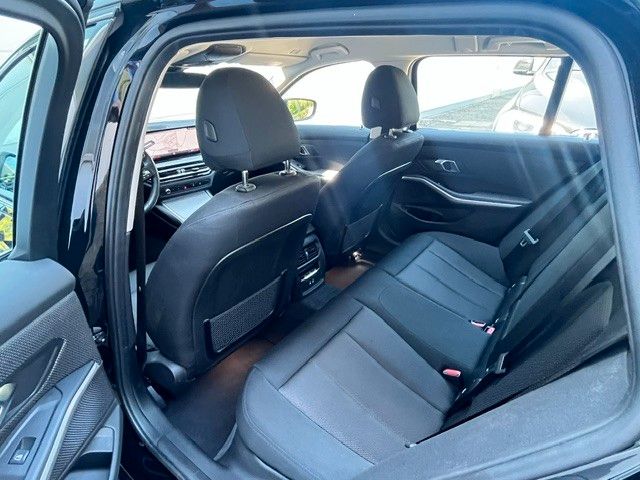 BMW 318i Touring Navi,Kamera,Adapt. LED,ACC,Sitzheiz foto 8