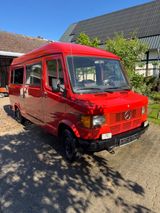 Mercedes-Benz 208 - Mercedes-Benz Benzin Kastenwagen