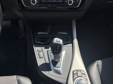BMW 218 - 8