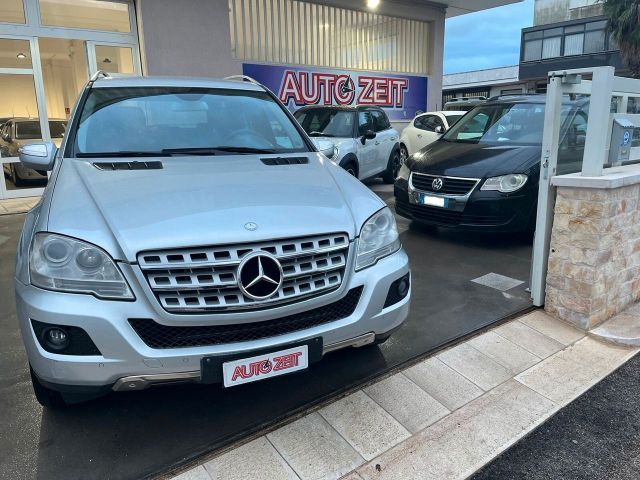 Mercedes-Benz Mercedes-benz ML 300 CDI BlueEFFICIENCY Premium