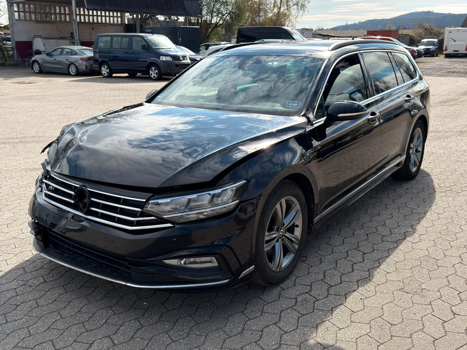 Volkswagen Passat Variant Business R-LINE