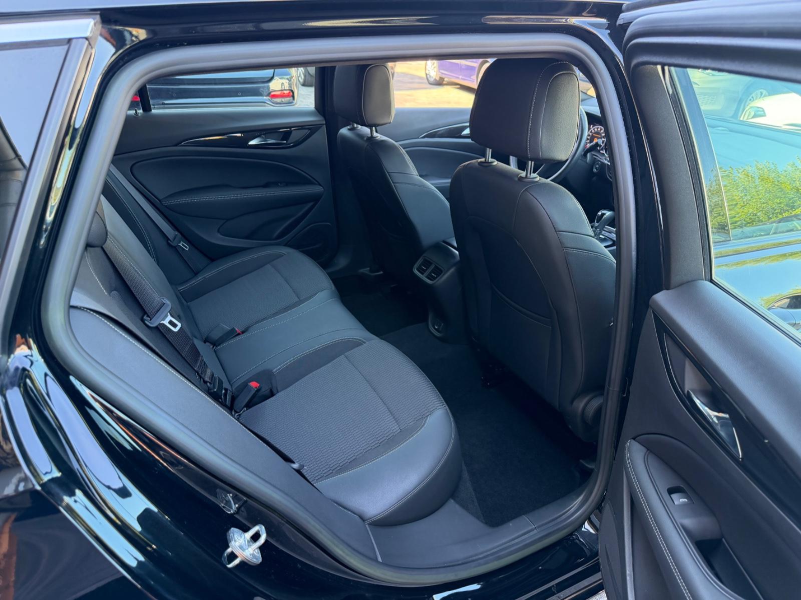 Opel Insignia B Sports Tourer Elegance