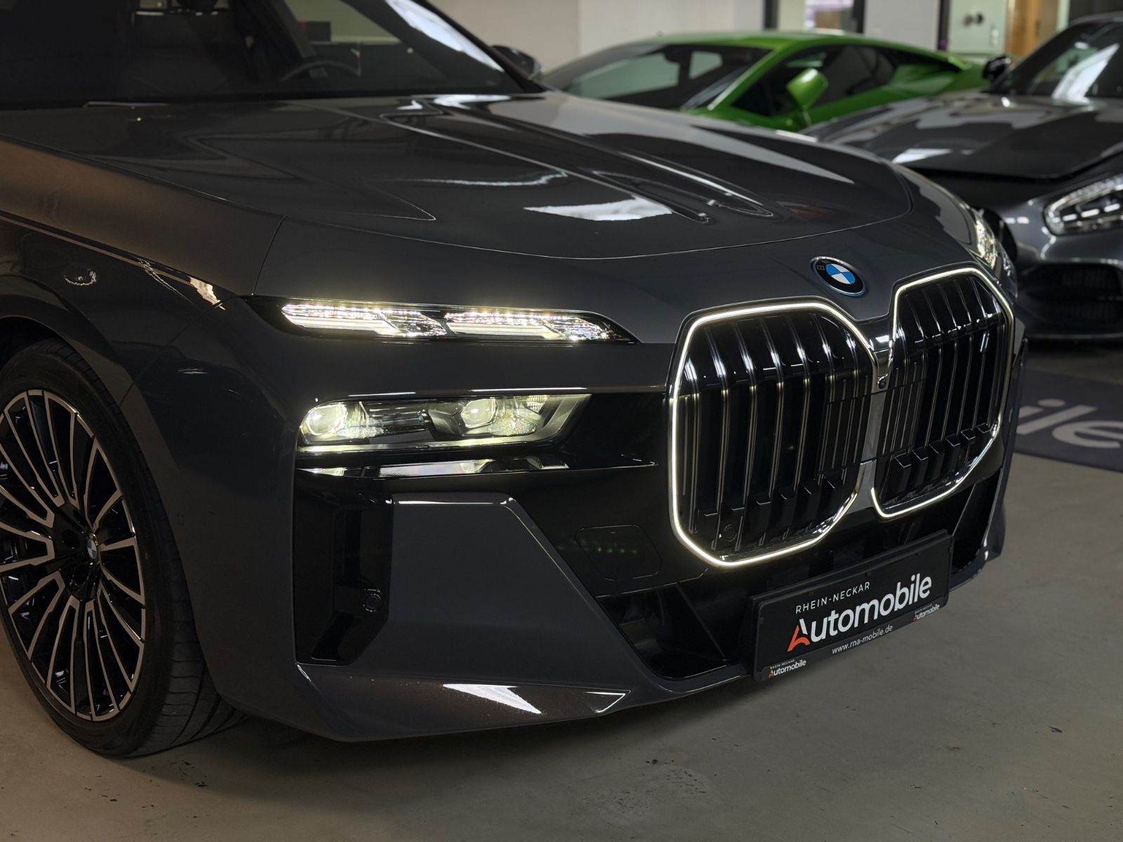 BMW i7 xD 60 M Sport/Individ/TwoTone/Theatre/NP207t€ imagem 2