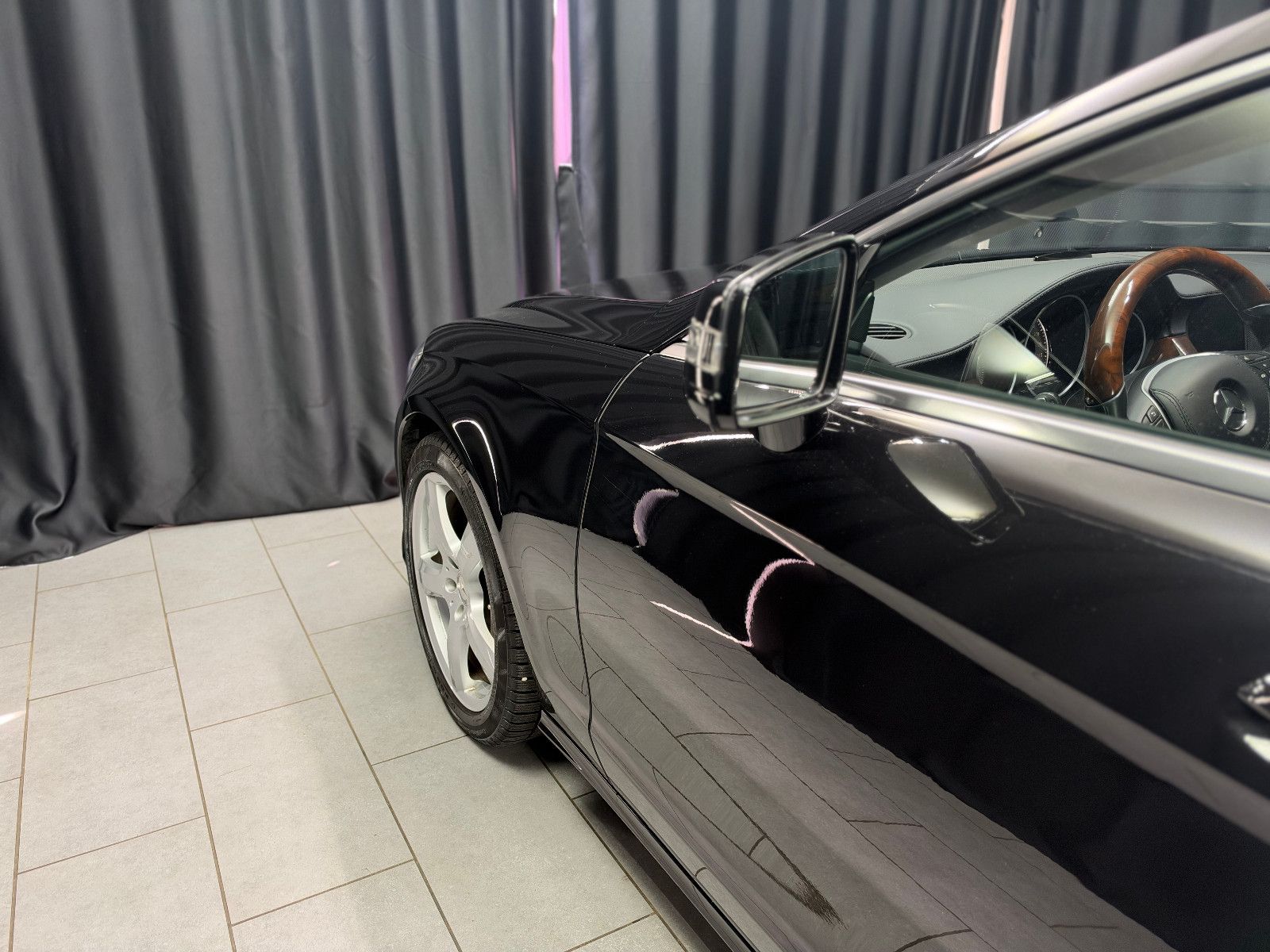 Fahrzeugabbildung Mercedes-Benz CLS 500 |AMG-LINE|H/K|PANO|AIR-MATIC|DE-FZG