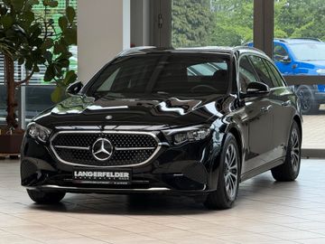 Mercedes E 200 - 8