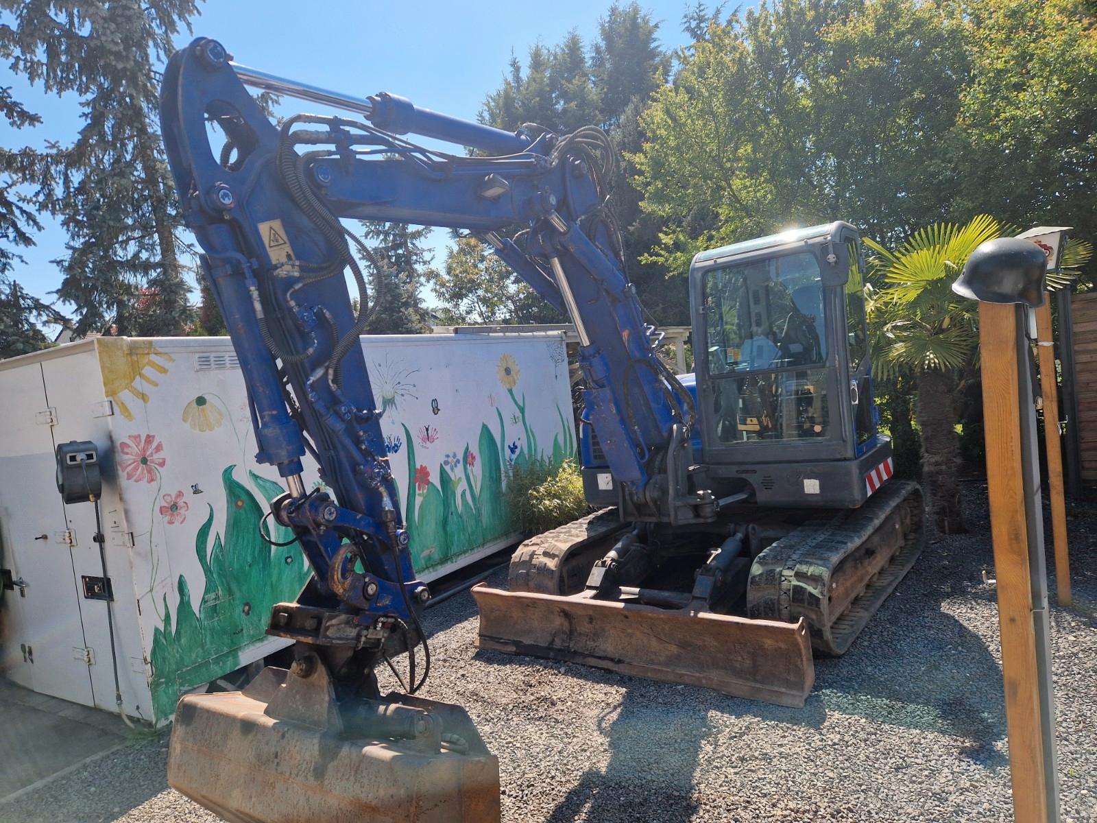 Doosan DX80.Mit 3löffel und Klimaanlage.