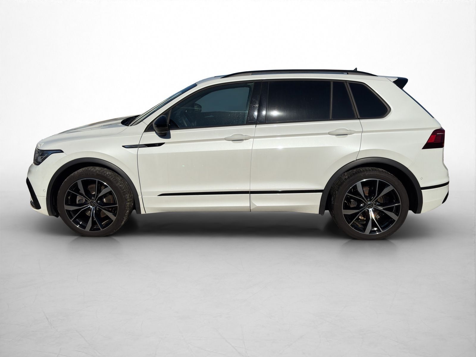 Volkswagen Tiguan 2.0 TDI R-Line 4Motion DSG NAVI AHK PANO foto 3