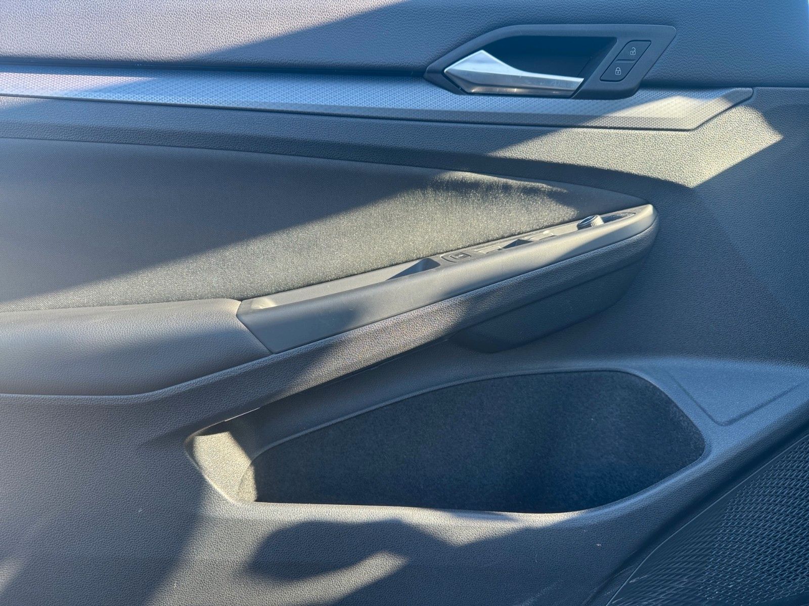 Fahrzeugabbildung Volkswagen Golf VIII Lim. Active 2.0 TDI