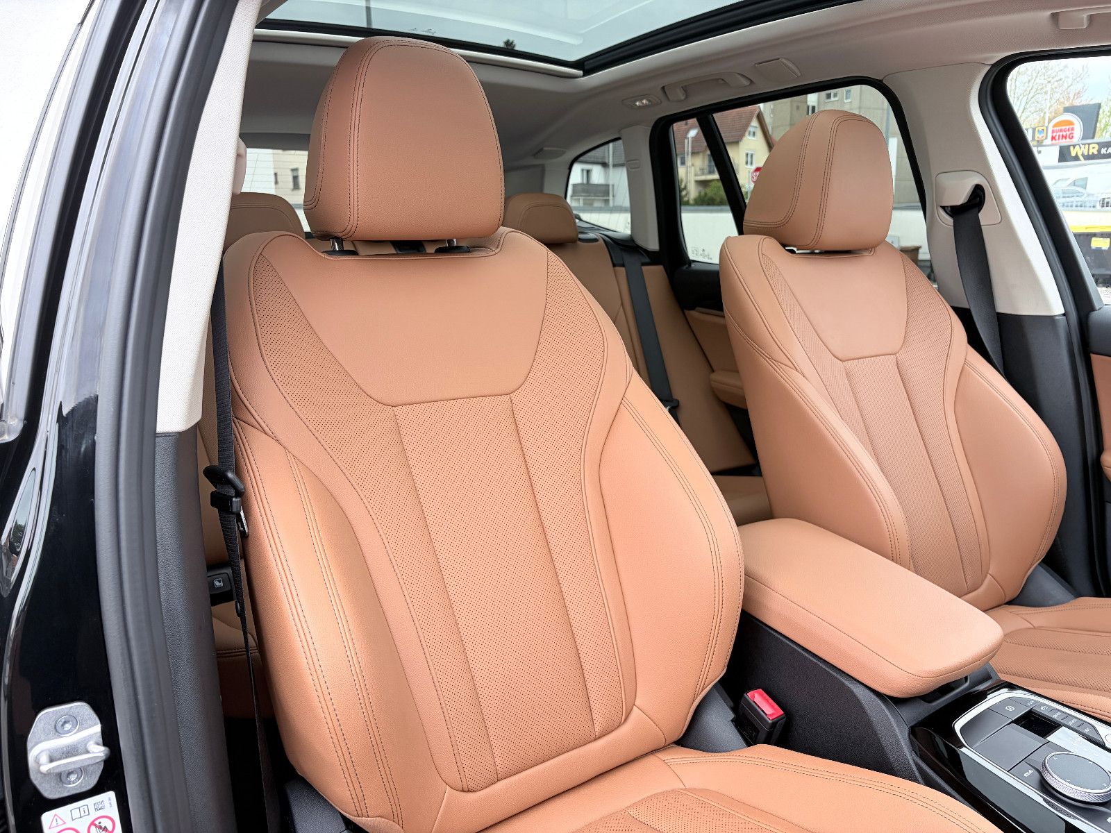 BMW X3 xDrive 20 d Aut. PANORAMA/AHK/STANDHEIZUNG foto 11