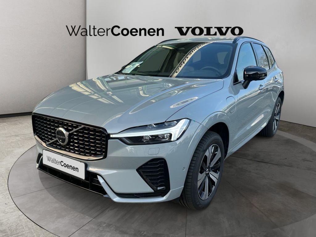 VOLVO XC60 T6 AWD Plug-in Hybrid Plus Dark + 360°  + F