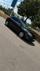 Ford Focus Titanium Zahnriemen Neu, TÜV Neu