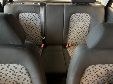 Skoda Fabia *KLIMA*AHK*TÜV: 327*Dachreling*